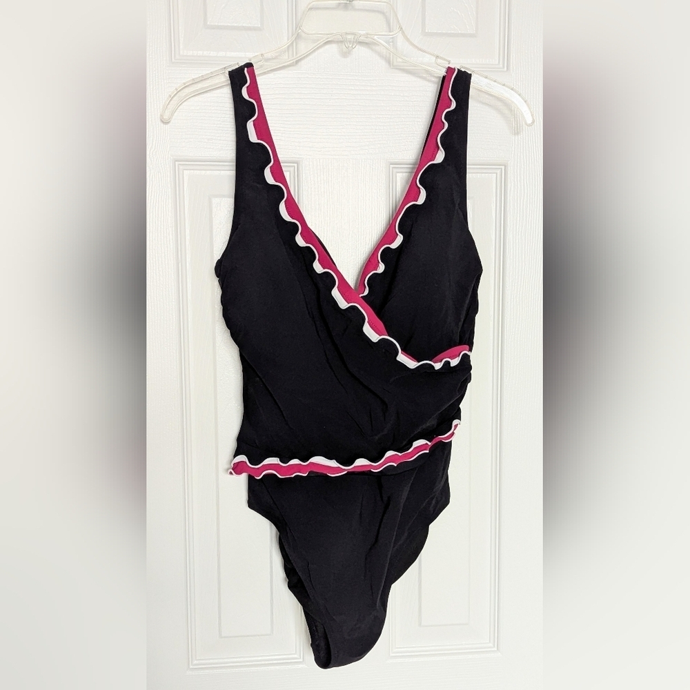 Profile By Gottex Women's Black 1-Piece V-Neck Bathing Suit/Swim Suit w/Ruffles